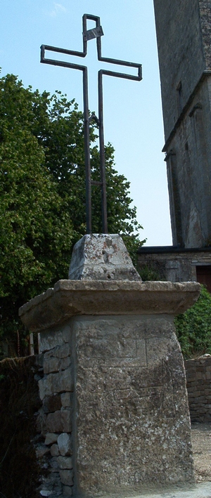 02 croix église.JPG